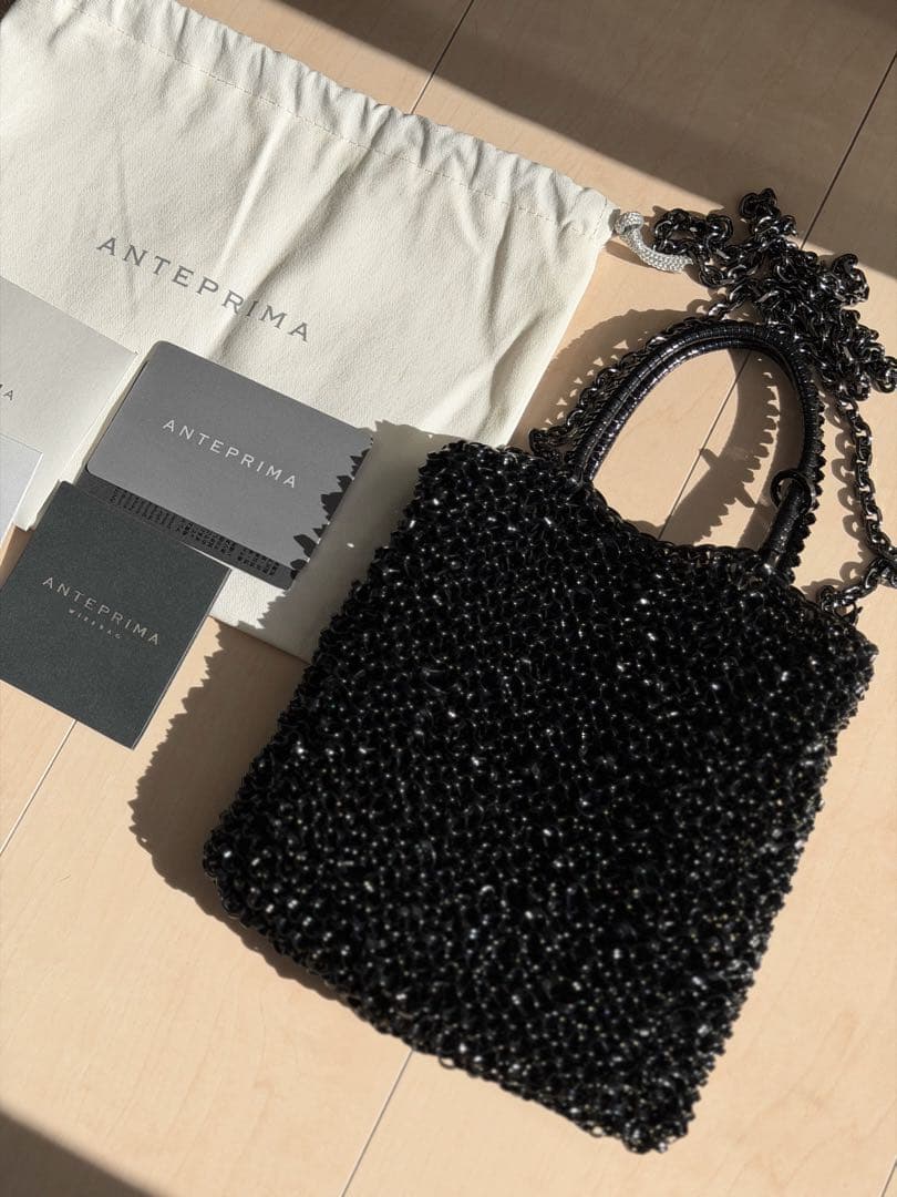 アンテプリマ♡スタンダード　ミニアトゥーラ　ブラック　ショルダーバッグ