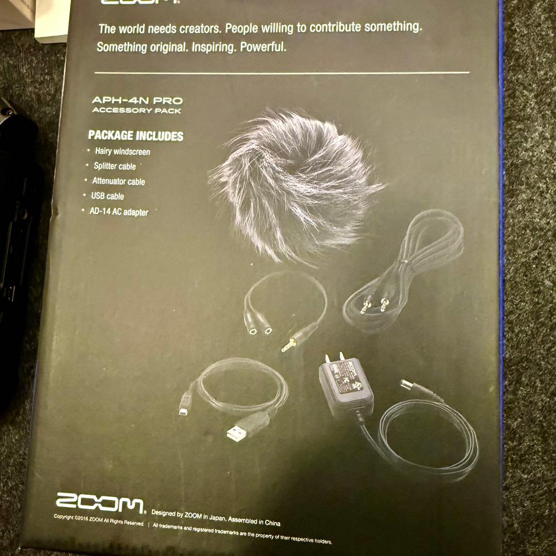 【極美品】ZOOM H4n Pro ハンディレコーダー 本体とアクセサリーパック