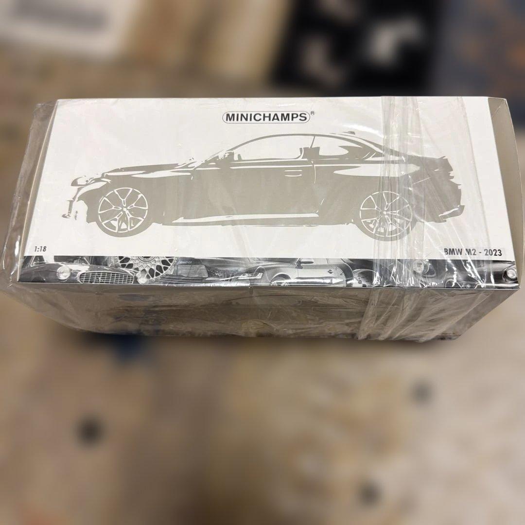 1/18 BMW M2 ダイキャスト