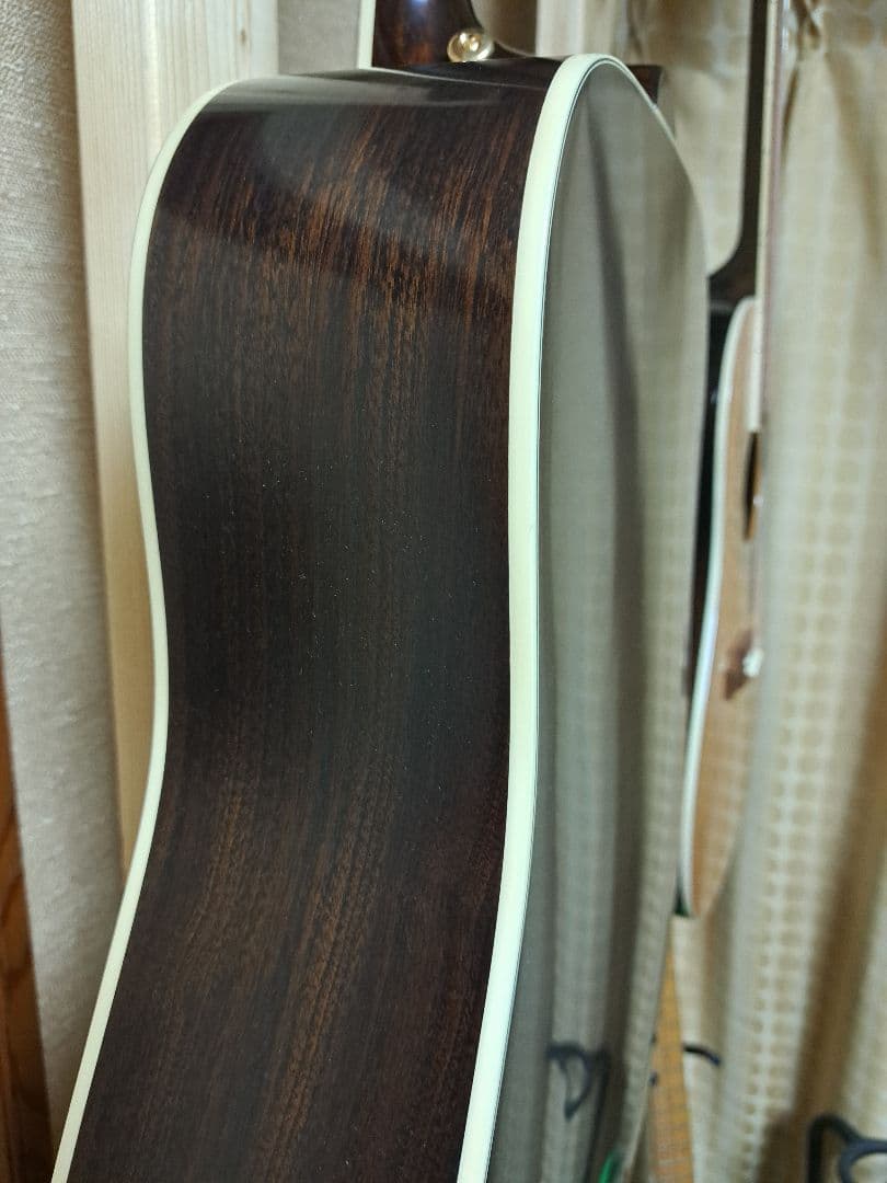 極上！Epiphone ハミングバードマスタービルド　アコギ