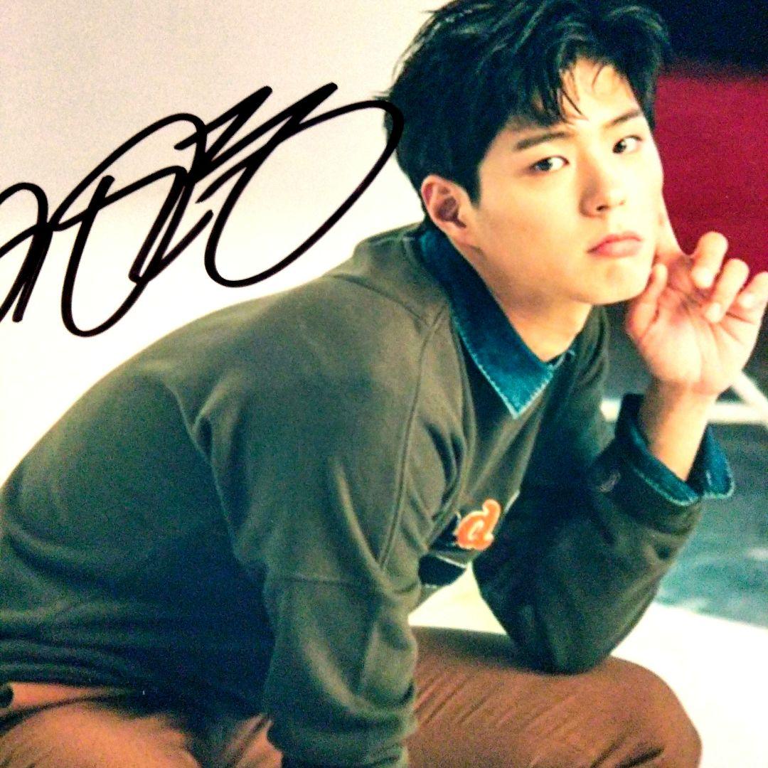 セール中…パク・ボゴム直筆サイン入り超大型写真…Park Bo-gum…②