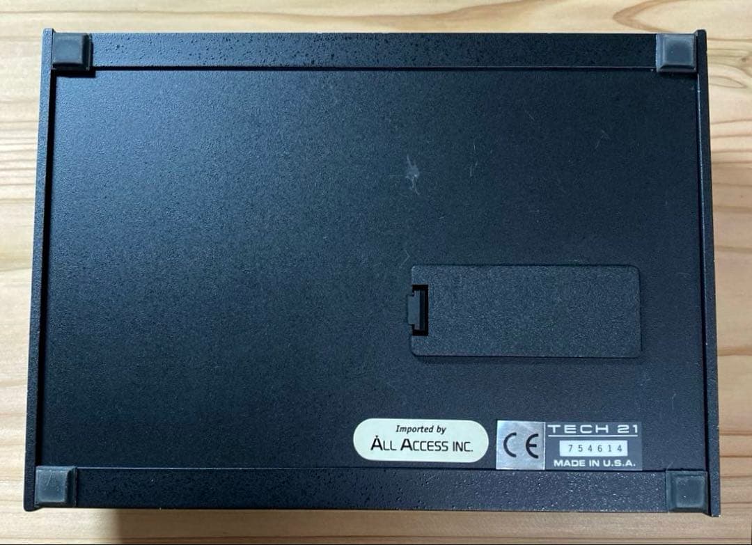 ギター TECH 21 NYC SansAmp TRI-A.C.