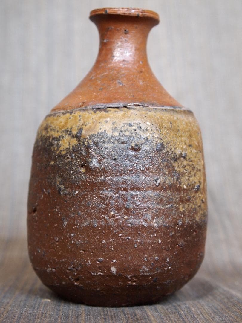 人気作家★森本良信【師：安倍安人】★備前【窯変蕪】徳利★共箱・布・栞