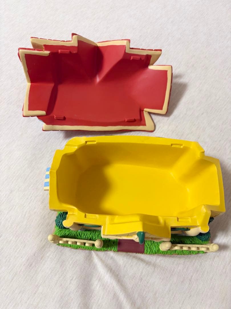 【約30年前の非売品、UCC当選品】ミッキー ミニー ドナルドの家 陶器置物