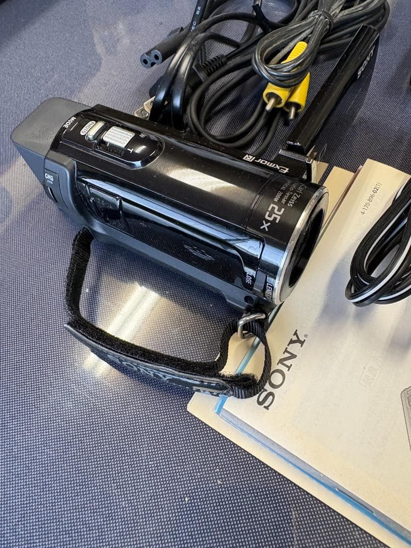 SONY HDR-CX170/XR150 本体と付属品