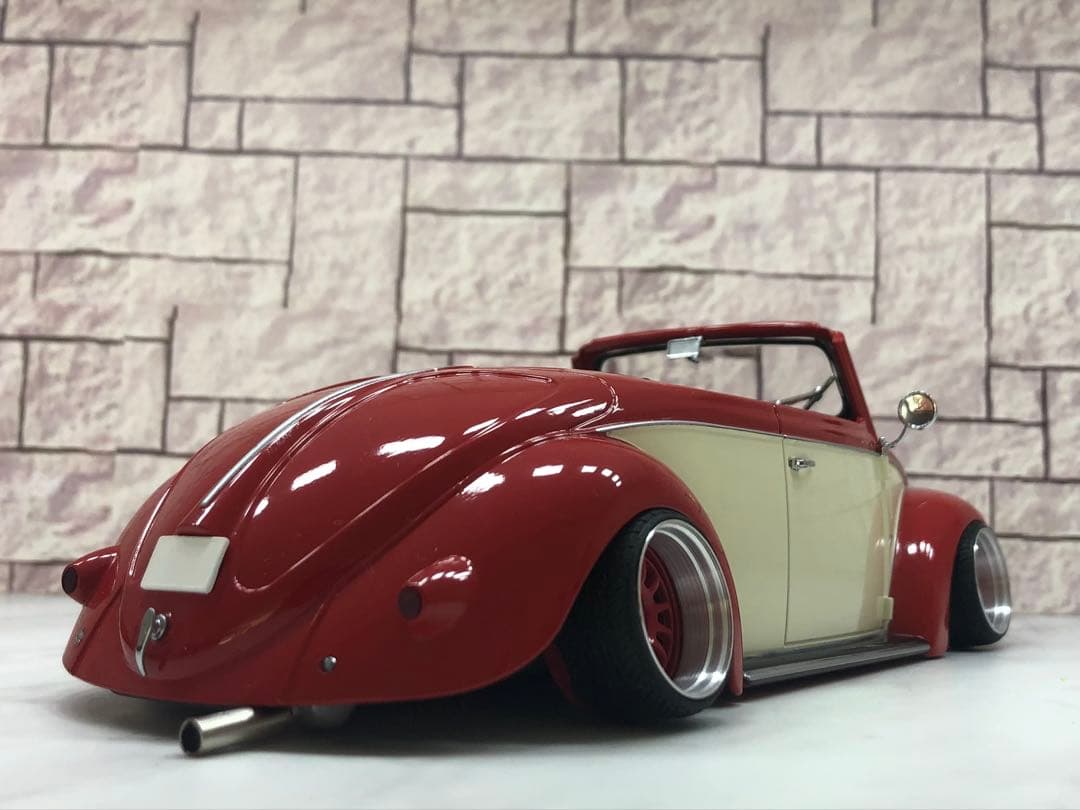 1/18ミニカー　ワーゲンビートル深リムカスタム　V字竹槍マフラー