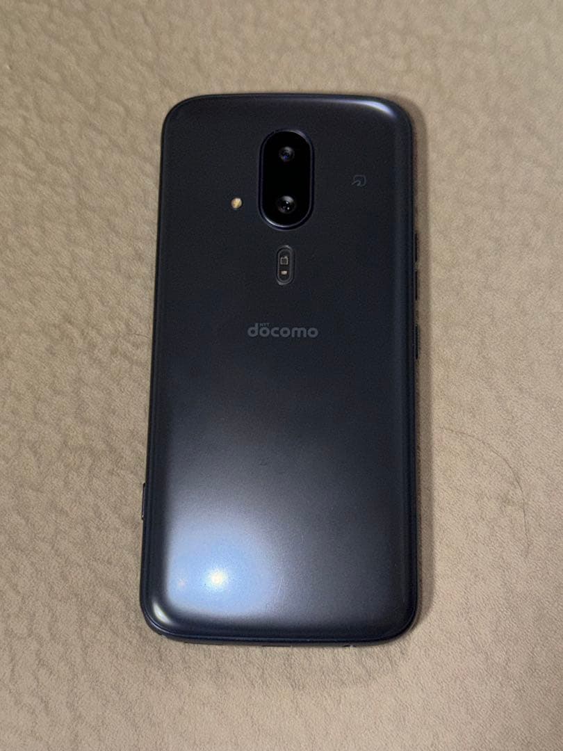 docomo らくらくスマートフォン F-53E ネイビー