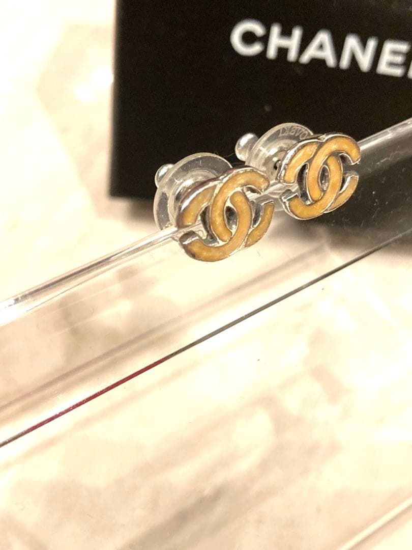 CHANELシャネル ピアス 00T 2000ココマーク 黄色