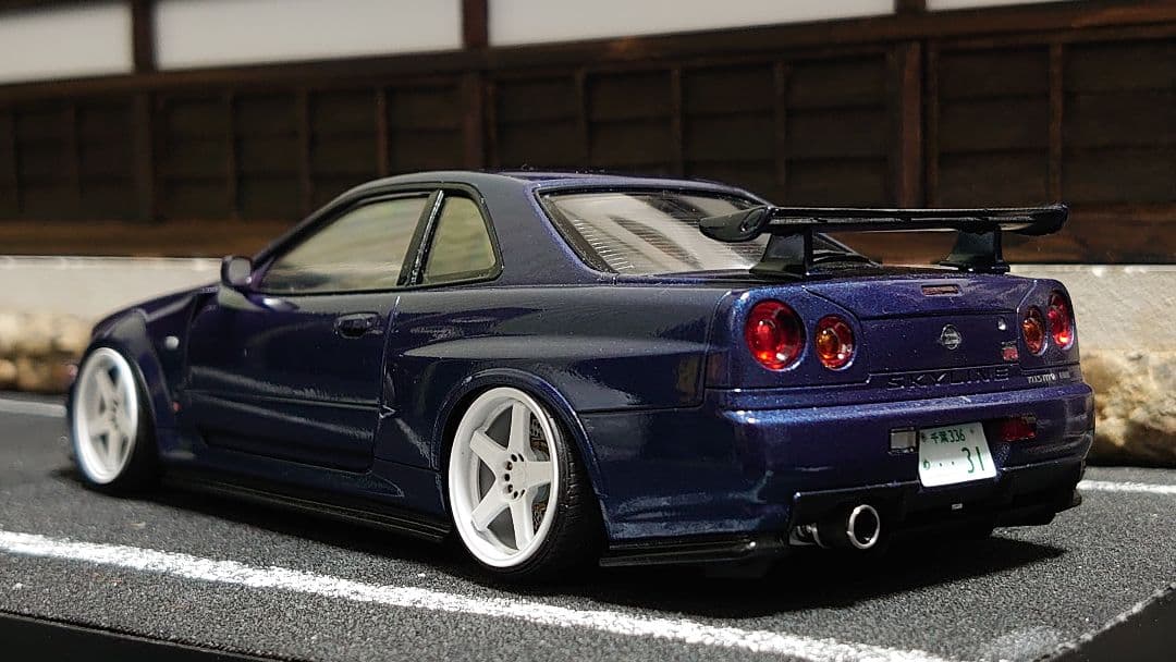 1/24 タミヤ スカイライン GT-R R34 完成品