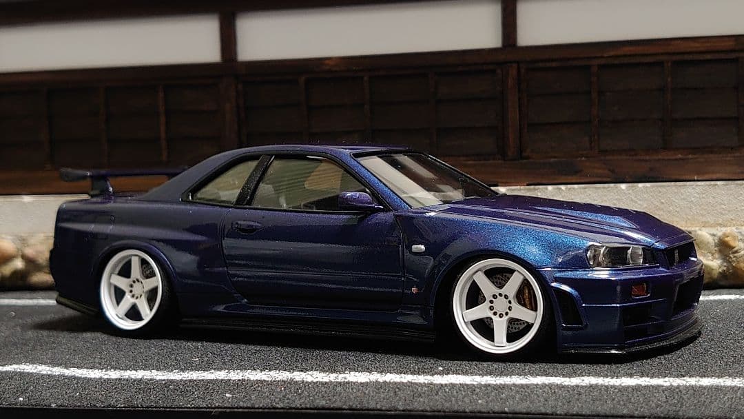 1/24 タミヤ スカイライン GT-R R34 完成品