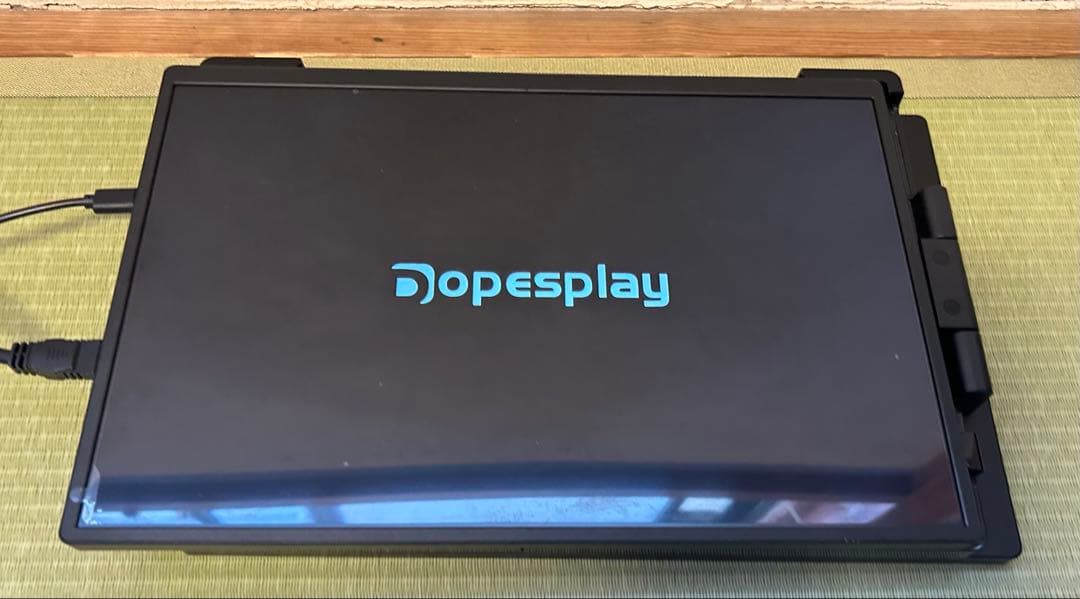 パソコンモニター