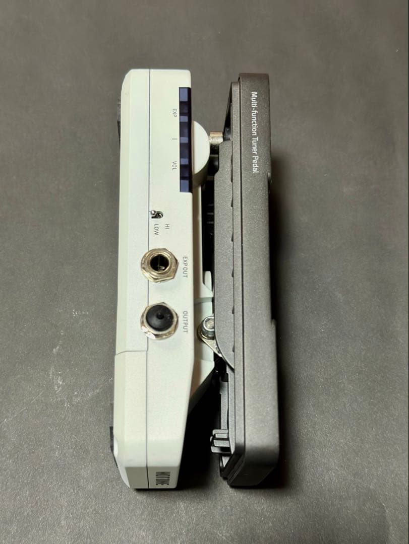 ギター HOTONE TUNER PRESS