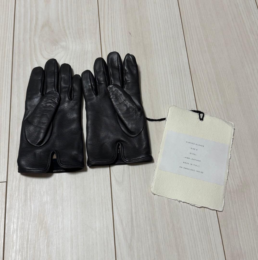小物 24AW OMAR AFRIDI CURVED GLOVES STEE