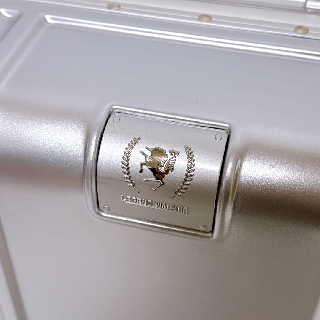 【美品】LEGEND WALKER キャリーバッグ GRACE マットシルバー
