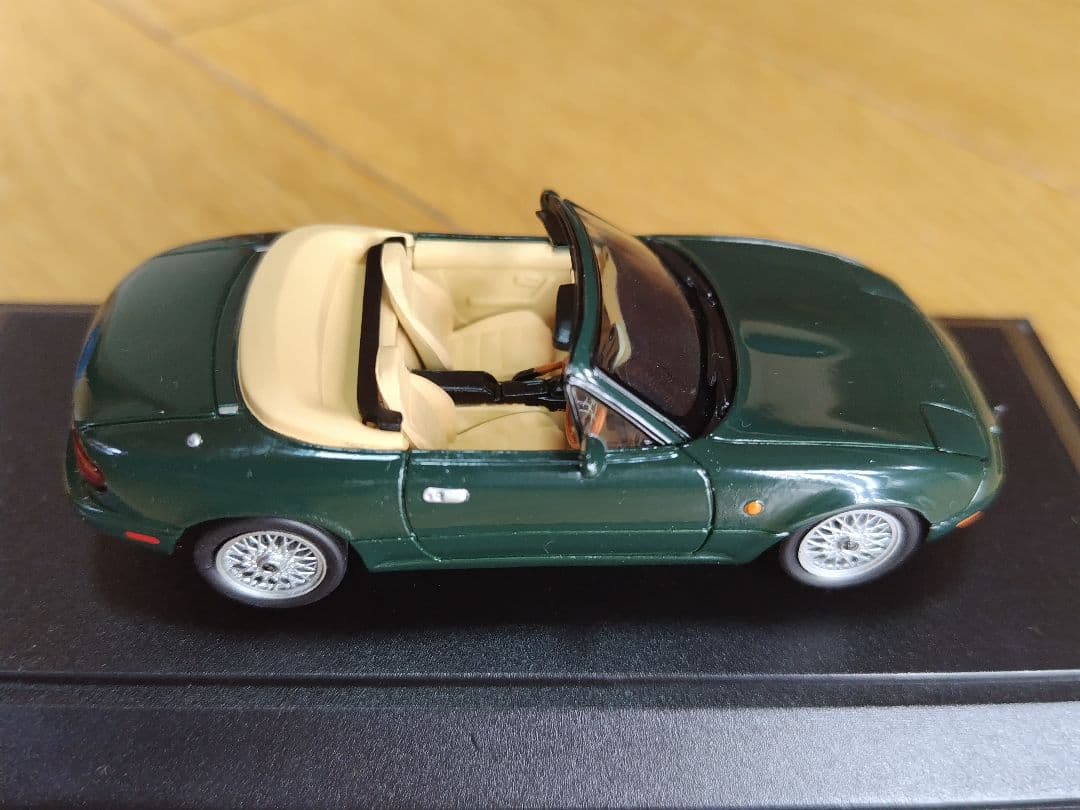 EBBRO「EUNOS ROADSTER V-Special 1996」