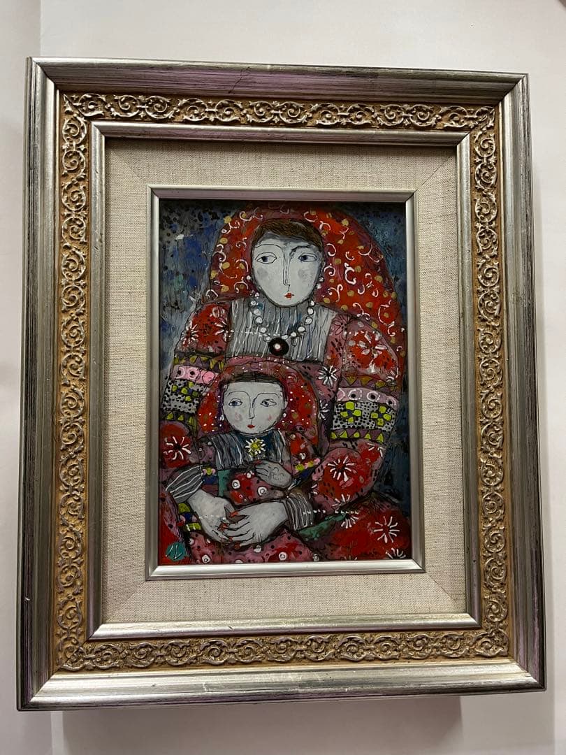 処分価格　香野ルミ子「赤いヴェールの母娘」ガラス絵　優しい眼差し