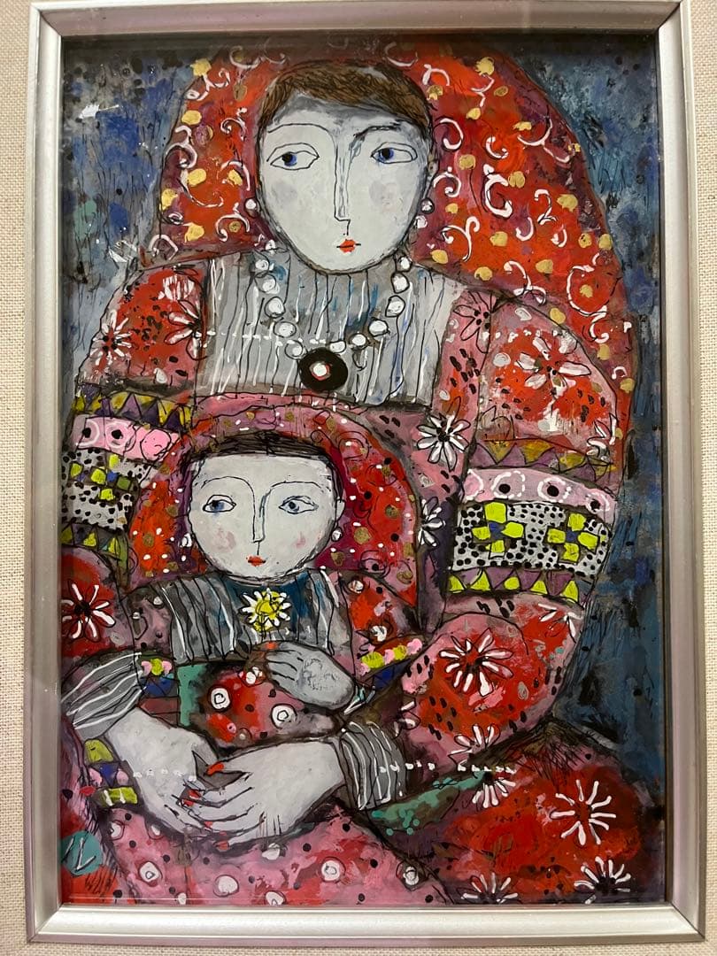 処分価格　香野ルミ子「赤いヴェールの母娘」ガラス絵　優しい眼差し