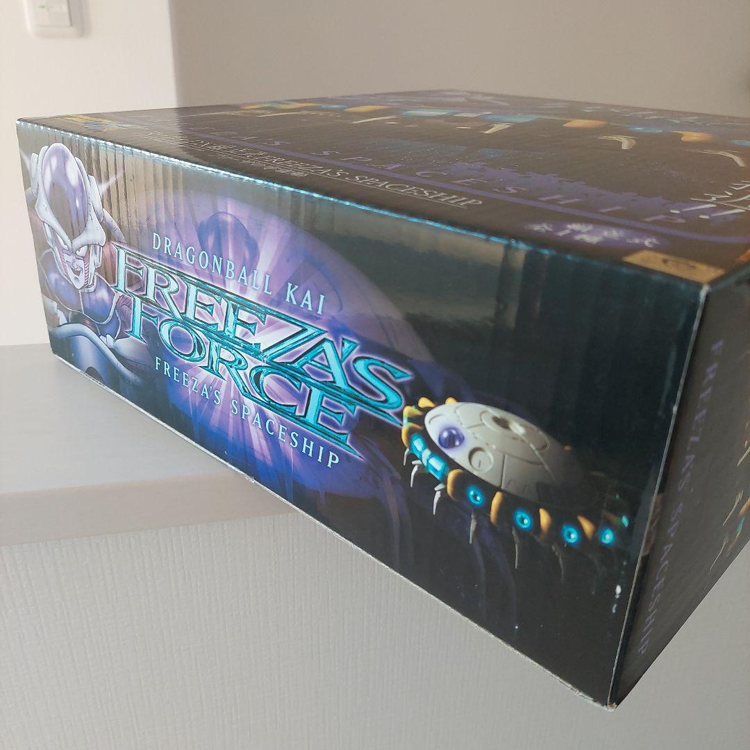 フリーザーの宇宙船　ドラゴンボール