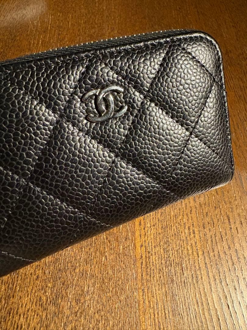 CHANEL ブラックレザー ケース　25日まで価格