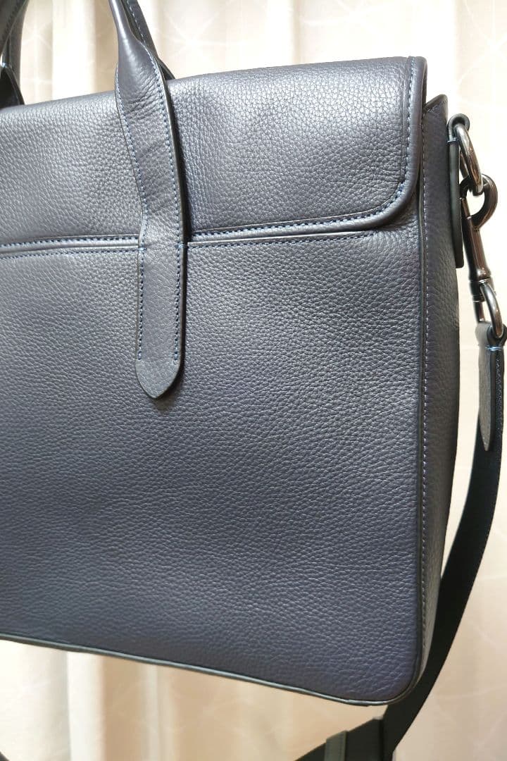 COACH　レザービジネスバッグ　紺