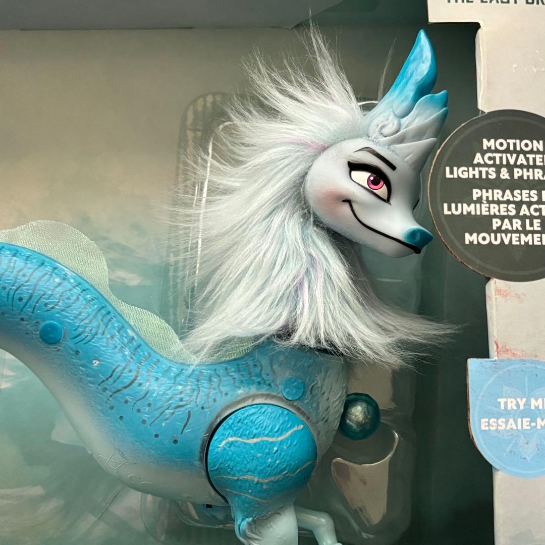 ラーヤと龍の王国 シスー アクションフィギュア 完売品 ディズニーストア 新品