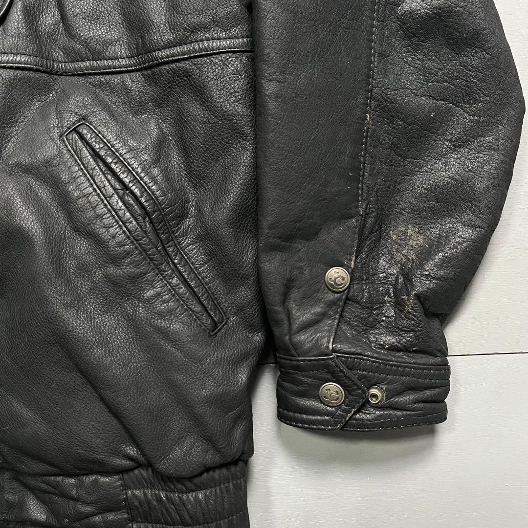 vintage レザーフライトジャケット　牛革　オールレザー　短丈　黒　M