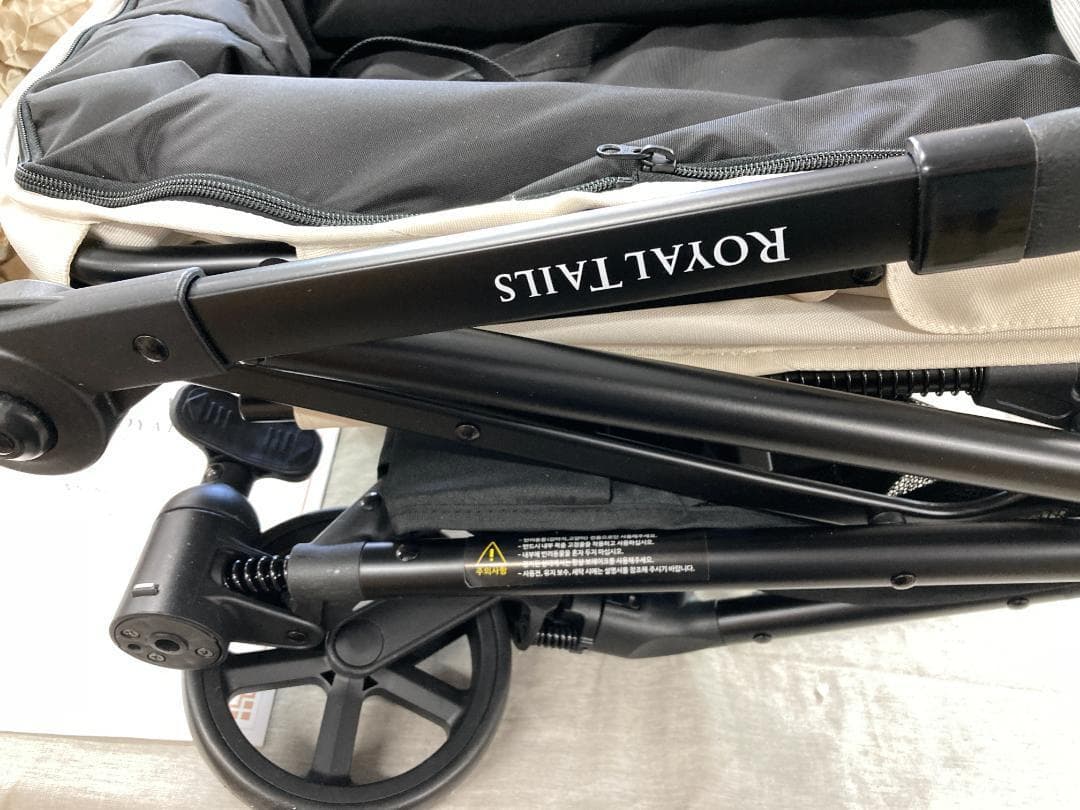 の*の様  Tails Florence ロイヤルテイルズ フローレン