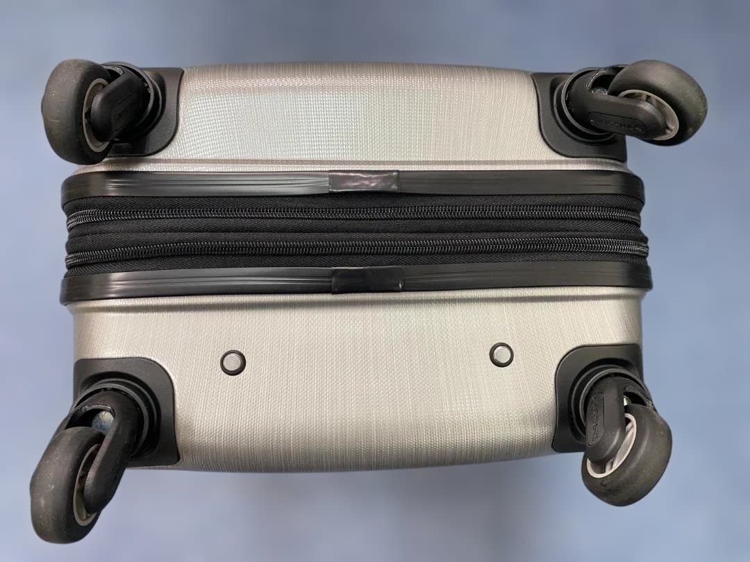 サムソナイト ジッププラス スーツケース 機内持ち込みサイズ シルバー