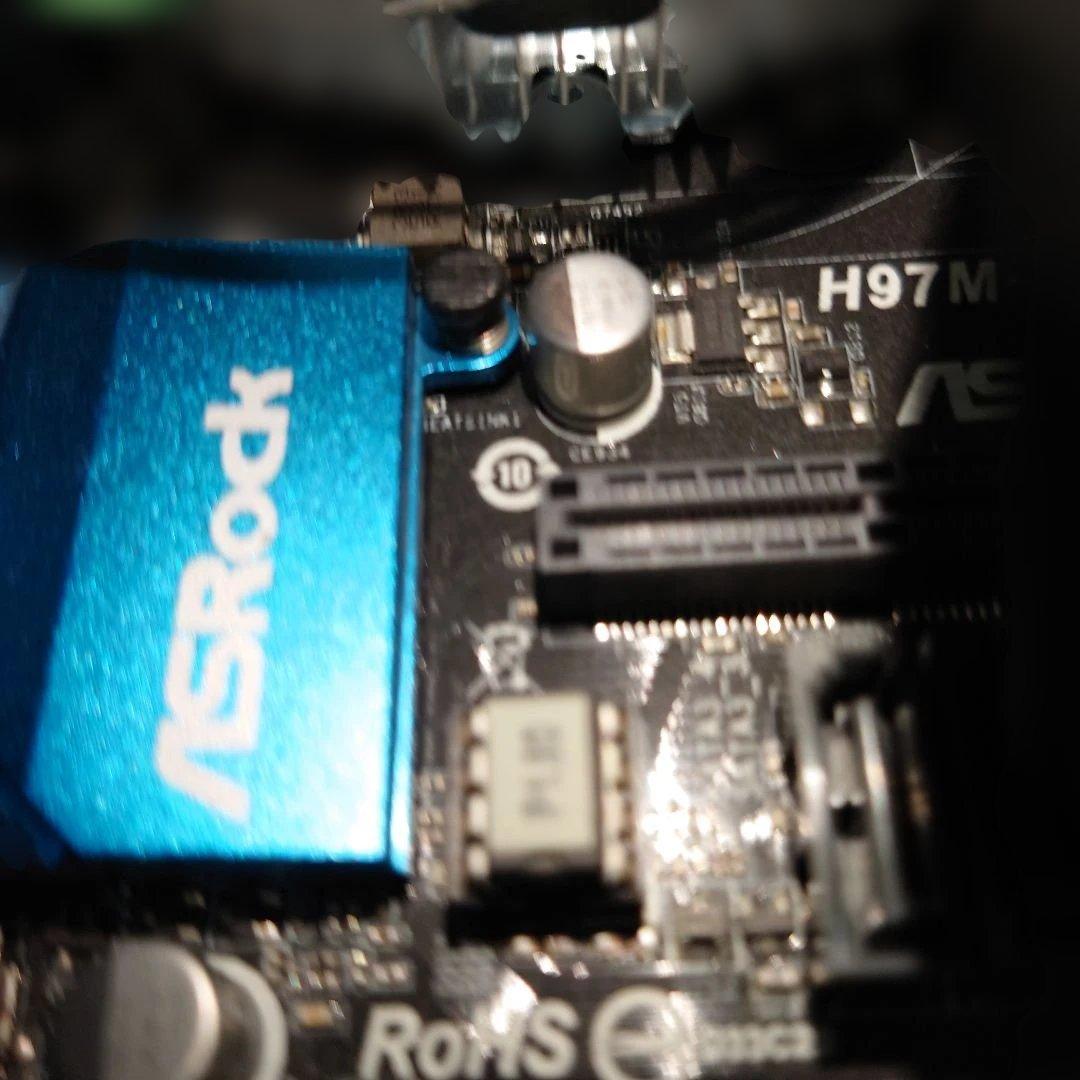 abee アビー　デスクトップパソコン　ケース