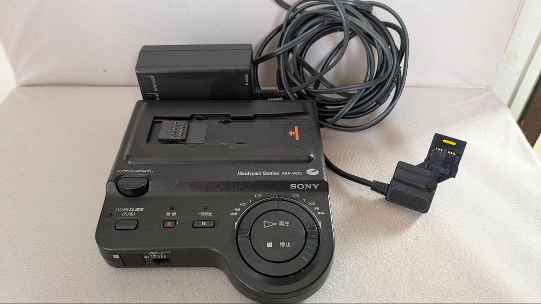 SONY Hi8 ビデオカメラ CCD-TR11