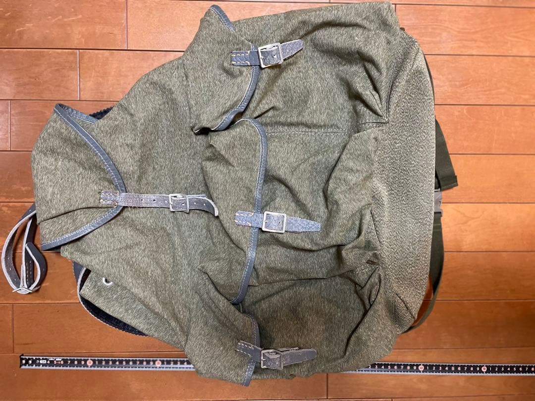 ヴィンテージ　スイス軍　ごま塩　バッグパック　リュック　実物　サバゲー　50年代