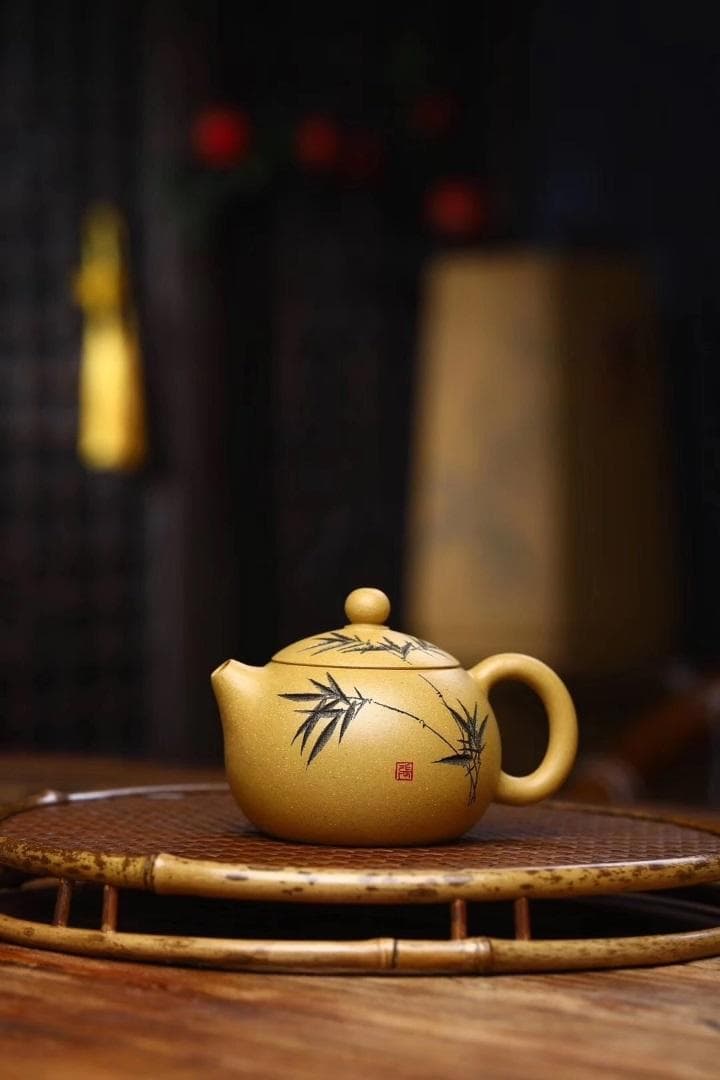 在銘　中国宜興　黄泥急須 竹彫 煎茶道具 宜興紫砂