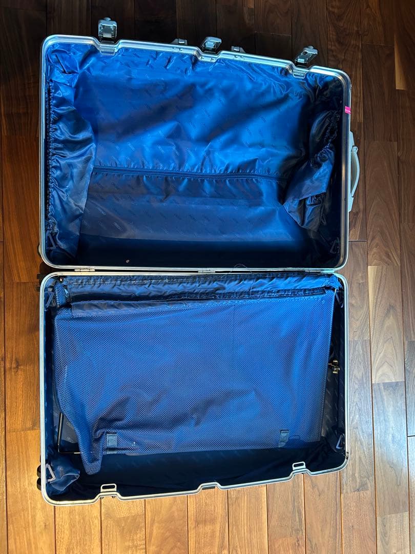 リモワ　RIMOWA トパーズ　アルミ製 シルバーキャリーケース 大型