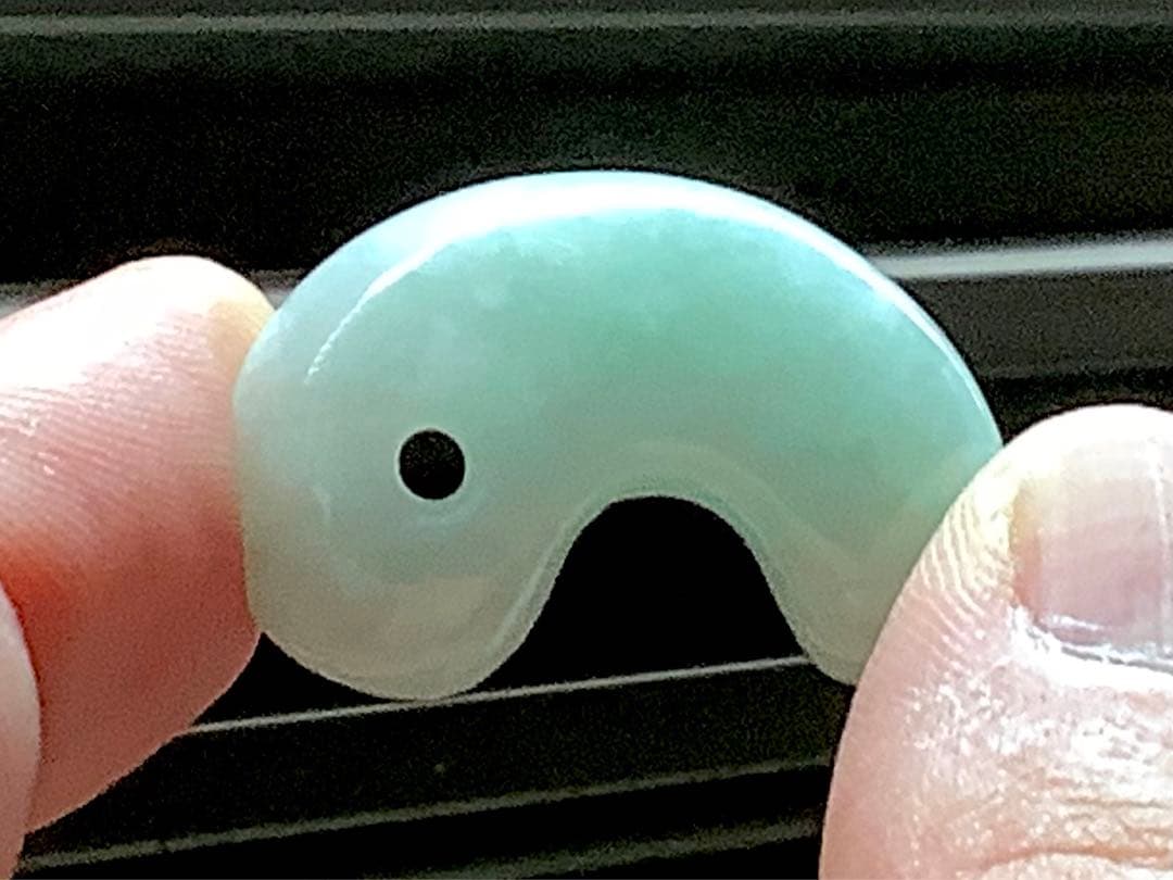 ✳味身抜群‼️糸魚川翡翠勾玉　お守り守護石　コレクションに‼️ 自信の一点卸し売り‼️