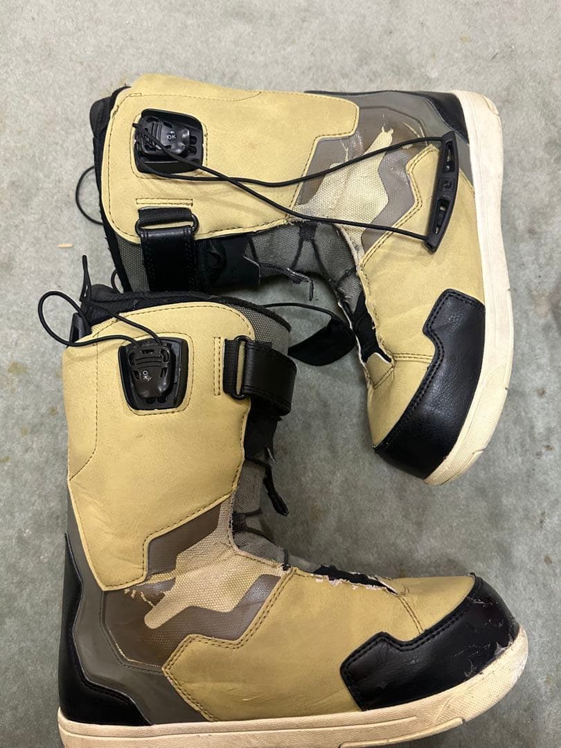 スノーボード Deelux ID 26.5