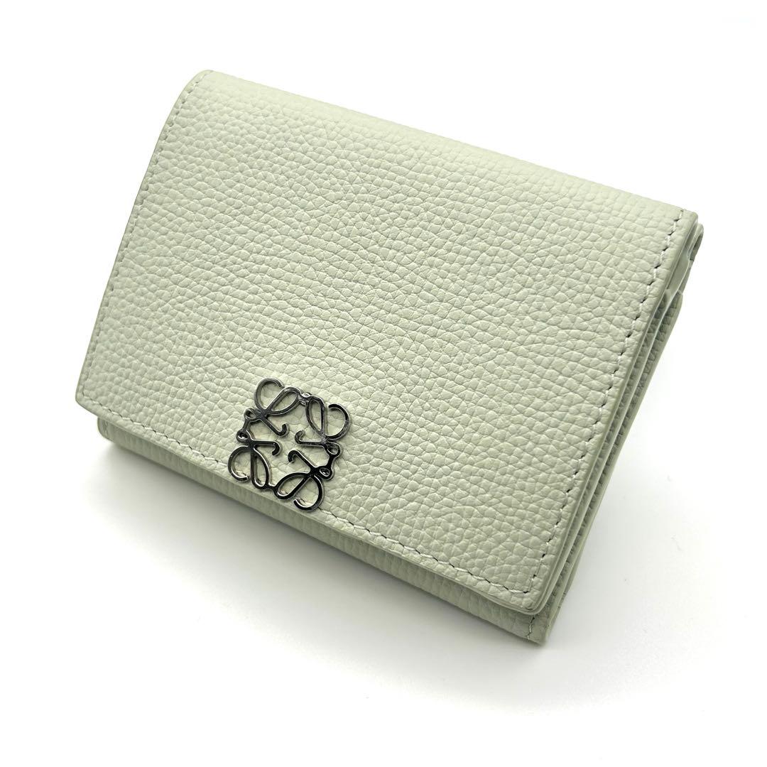 【ぷーちゃん】 ロエベ アナグラム トライフォールド ウォレット