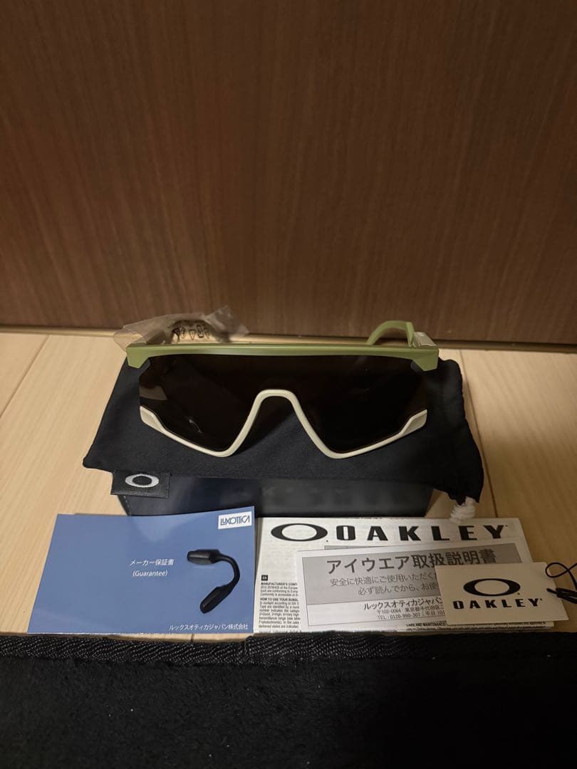 超希少　新品未使用　oakley オークリーbxtr サングラス巨人坂本選手着用