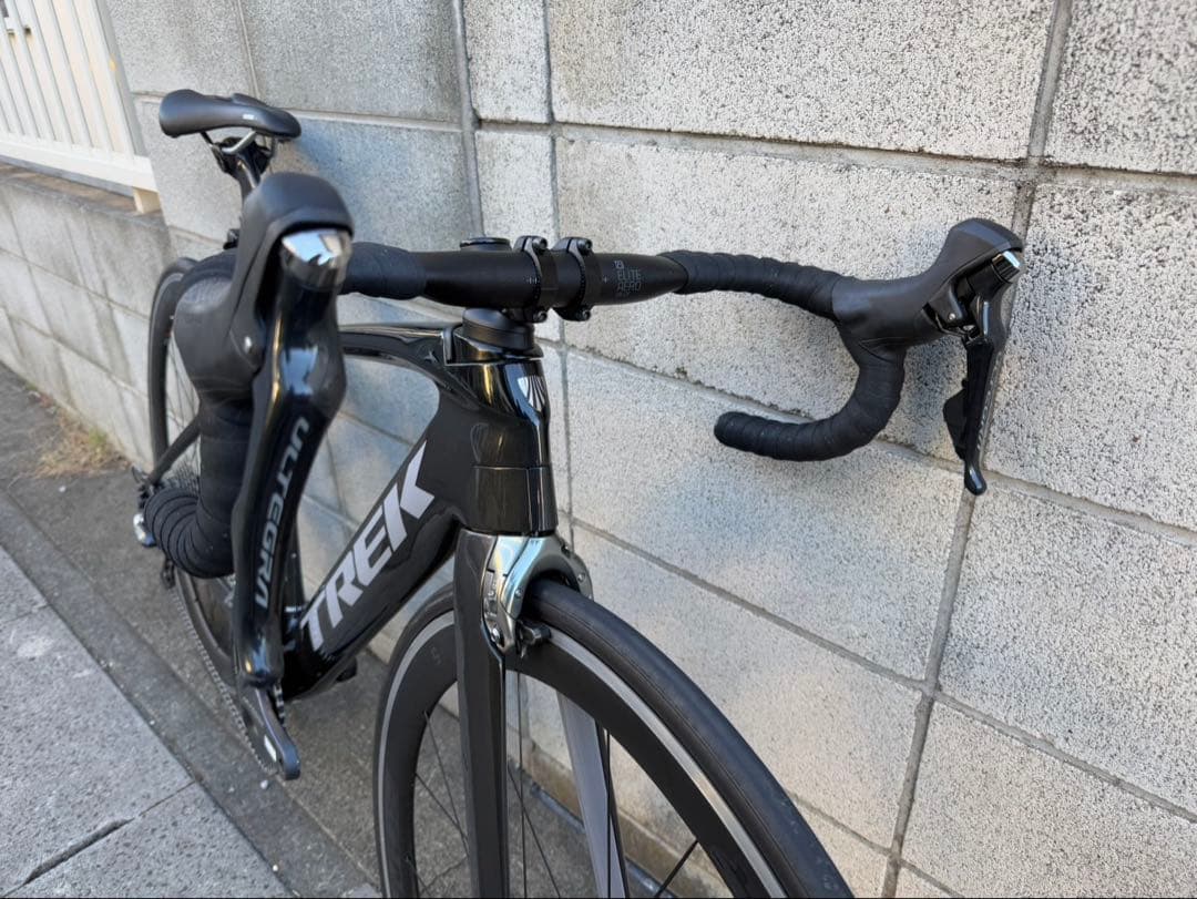 新車！　TREK MADONE9.0 マドン ULTEGRA ロードバイク