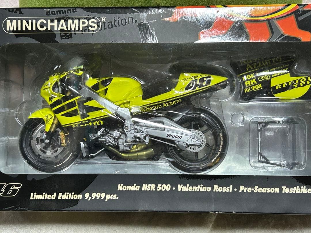ミニチャンプス1/12Honda NSR 500 バレンチッーロッシ