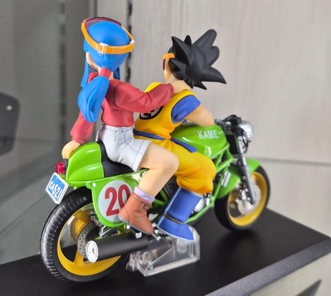 デスクトップリアルマッコイ　05 孫悟空&チチ