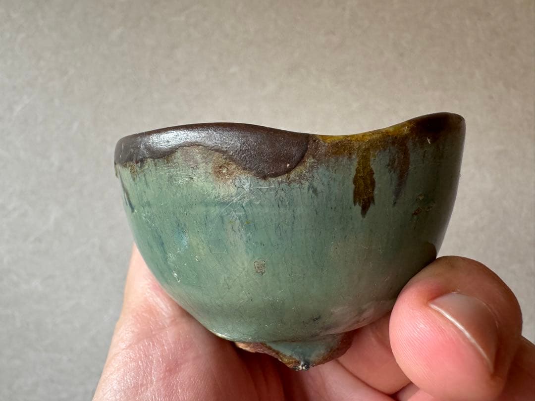 古唐津　緑釉杯　ぐいのみ　桃山〜江戸初期