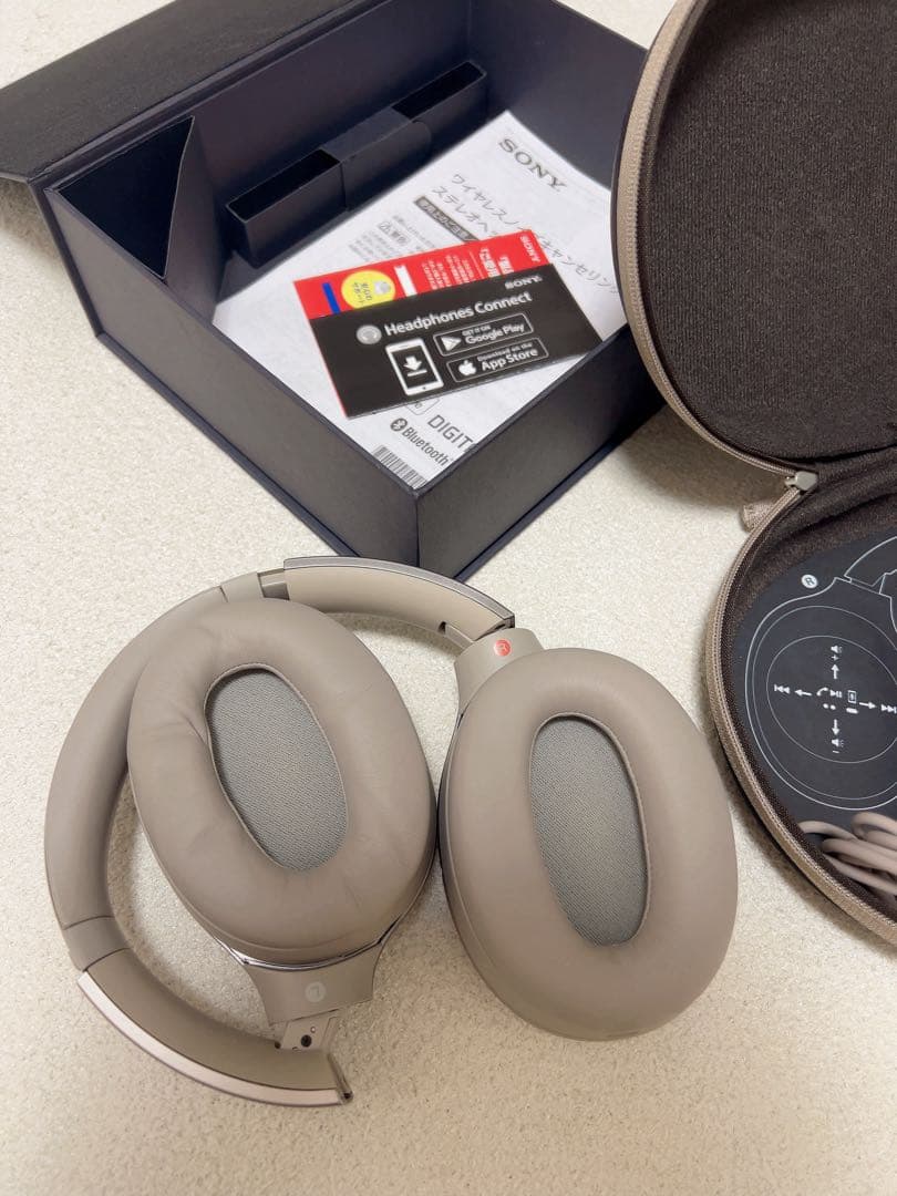 SONY ワイヤレスヘッドホン ノイズキャンセリング WH-1000XM2