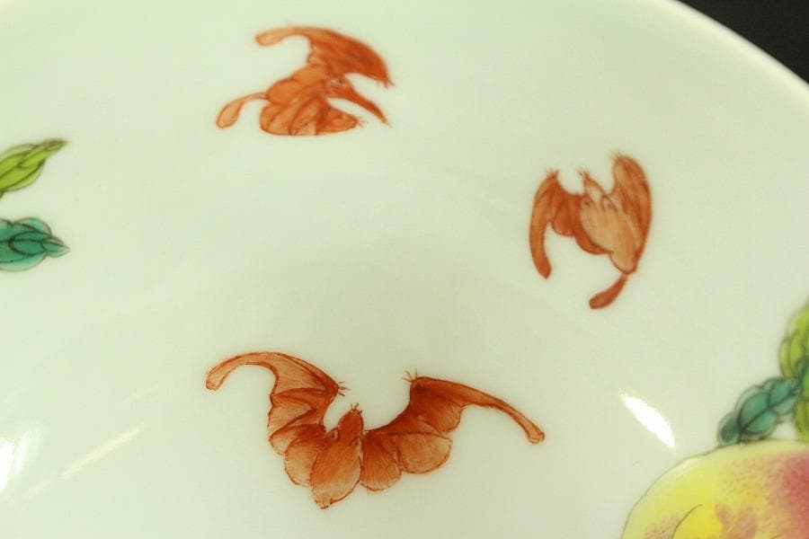 中国美術 色絵 桃蝙蝠 碗(A798)