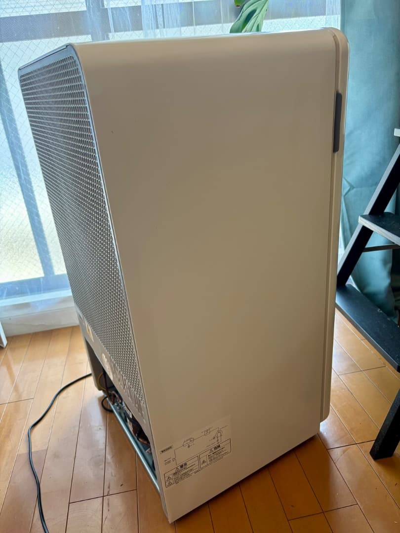 COMFEE’ レトロ冷蔵庫 93L ホワイト 中古