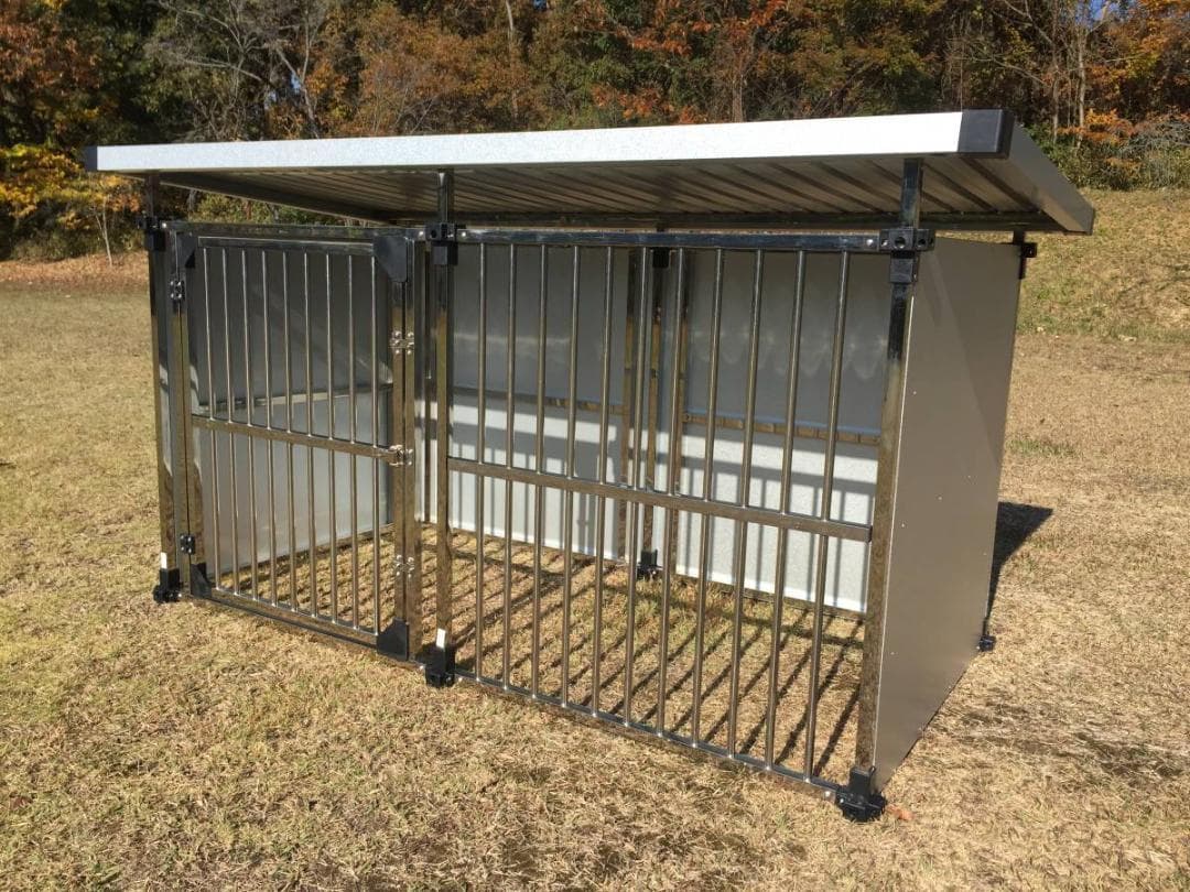 ステンレス製ドッグハウス　DFS-M1（0.5坪屋外用犬小屋）中型/大型犬用