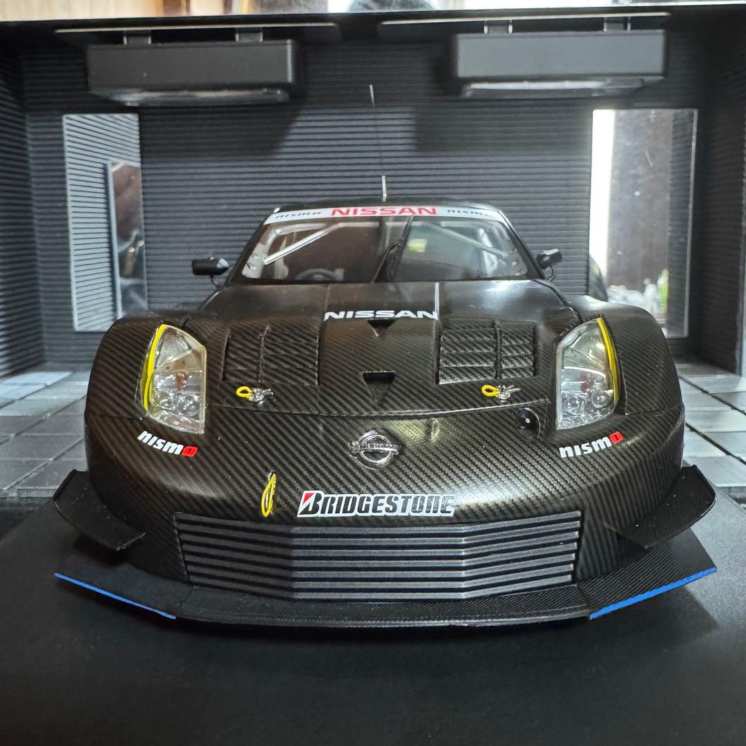 オートアート1/18フェアレディZ 2005 スーパーGTテストカー(ケース付)