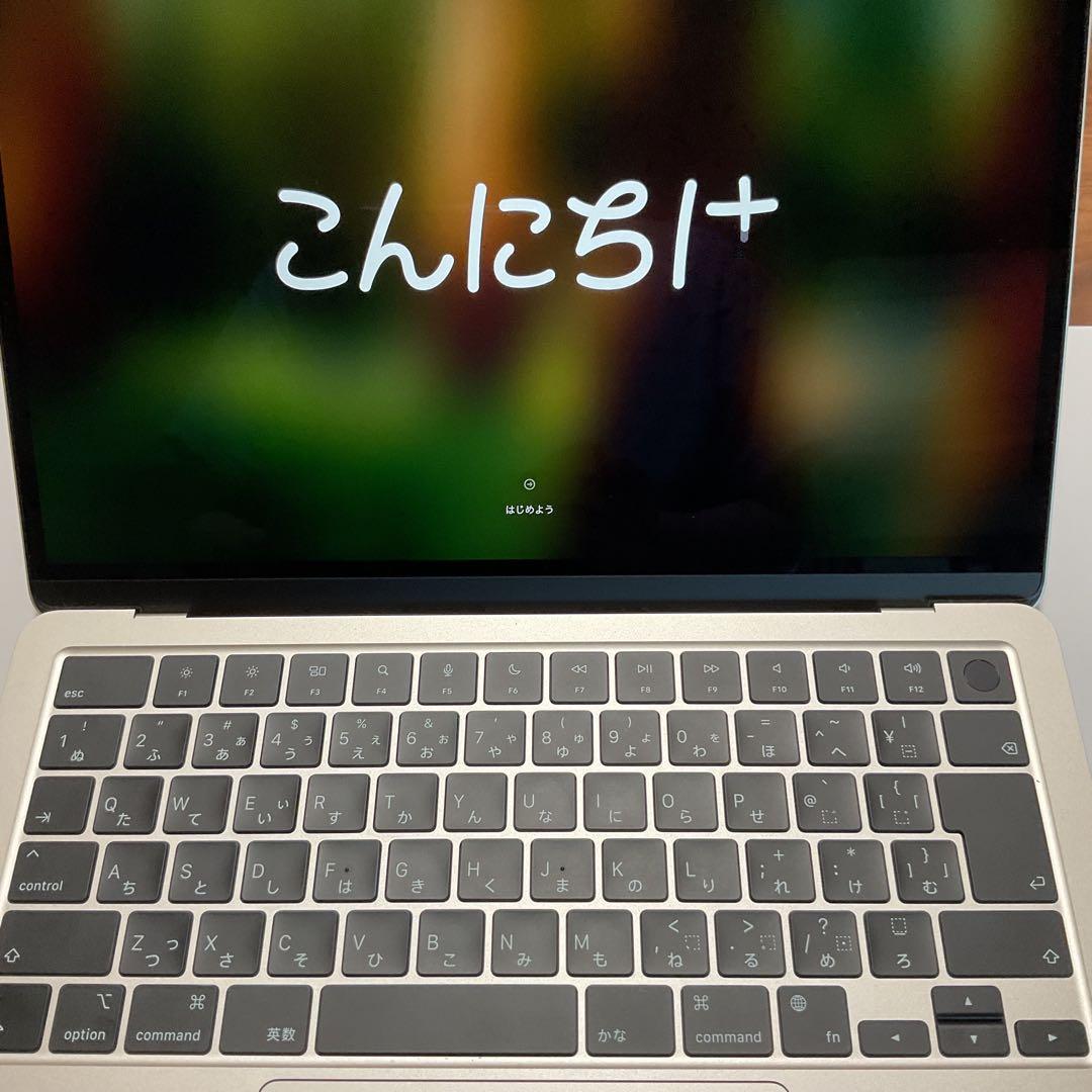【美品、容量100%、ケース付】MacBook Air M2 8GB/256GB