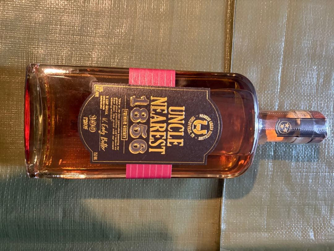 Uncle Nearest 1856 ウイスキー 100 proof