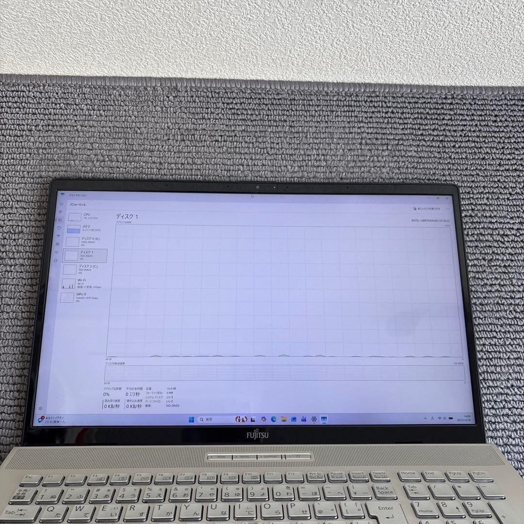 富士通lifebook NH90/E2 i7-10750H メモリ8GB 顔認証