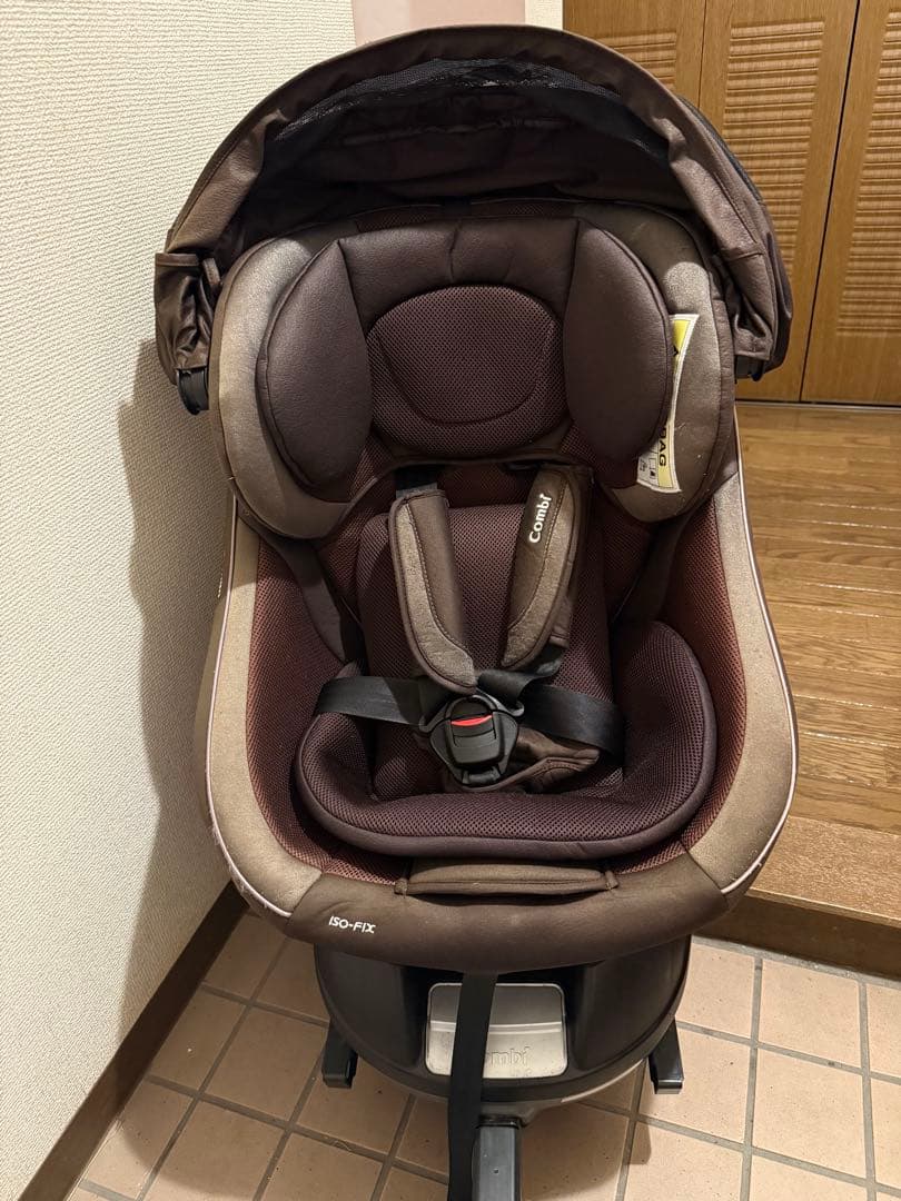 コンビ　クルムーヴスマート　ISOFIX ハイグレード　チャイルドシート